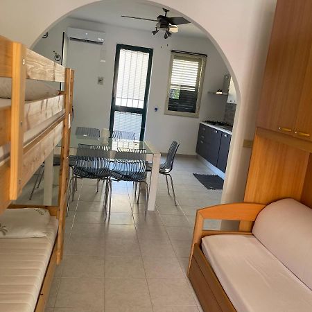 Le Ville 1 Costa Saracena Agnone Bagni Kültér fotó