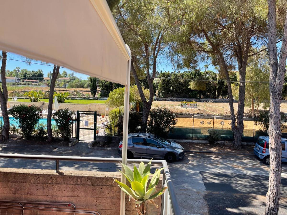 Le Ville 1 Costa Saracena Agnone Bagni Kültér fotó