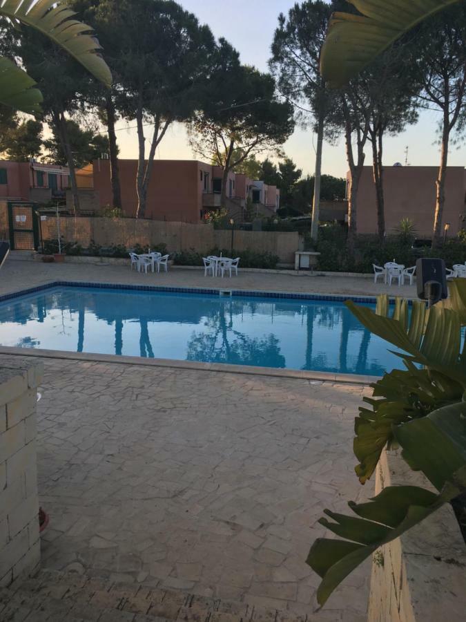 Le Ville 1 Costa Saracena Agnone Bagni Kültér fotó