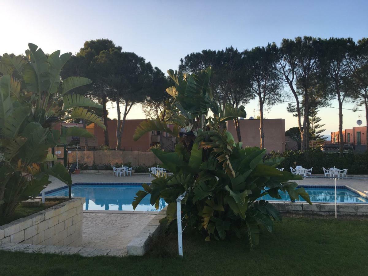 Le Ville 1 Costa Saracena Agnone Bagni Kültér fotó